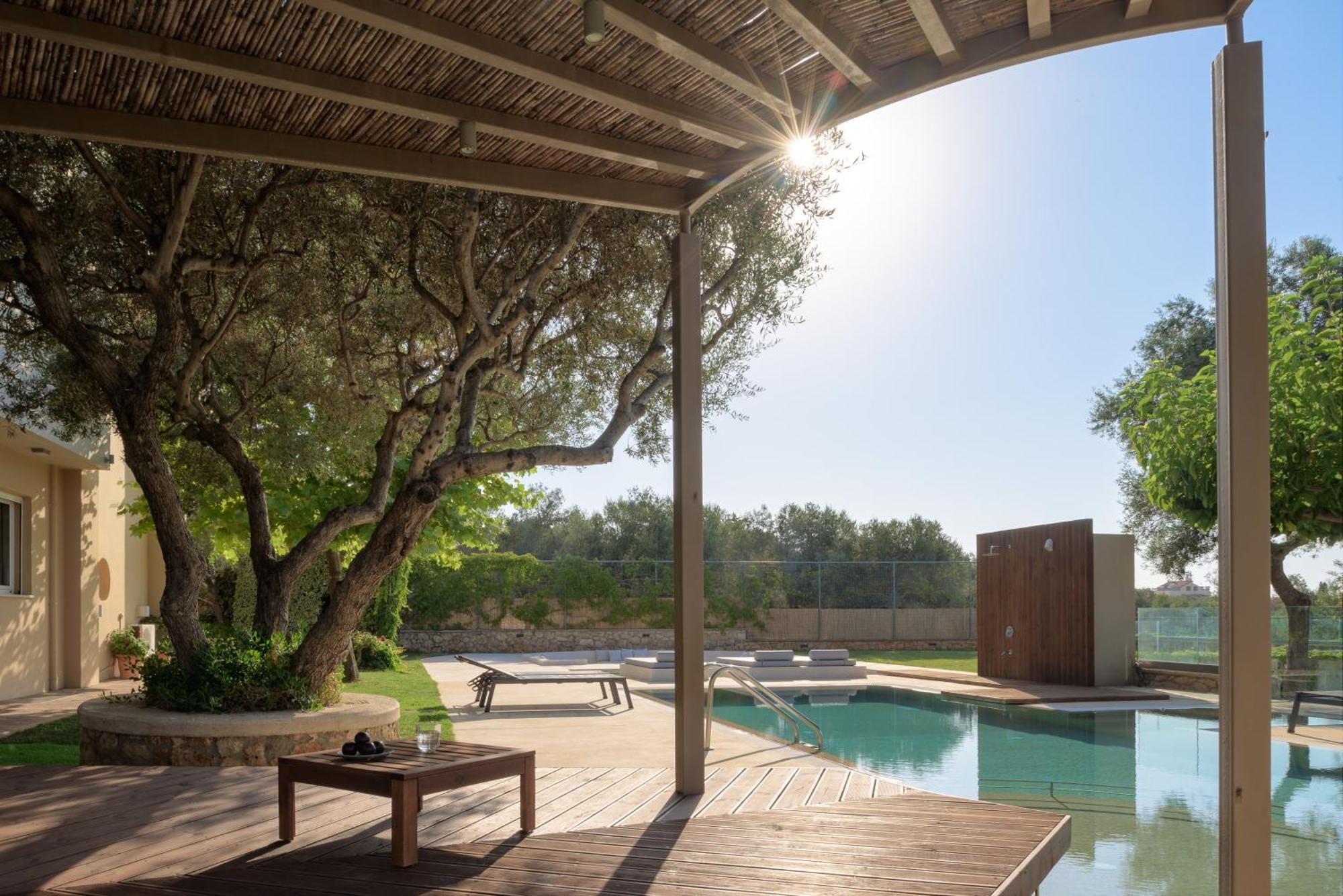 Thetree Villa, With Heated Pool & Spa Whirlpool Gállos المظهر الخارجي الصورة