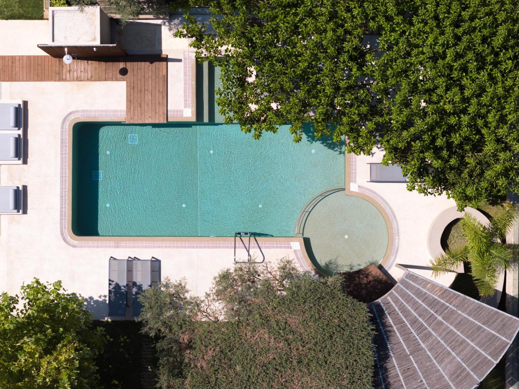 Thetree Villa, With Heated Pool & Spa Whirlpool Gállos المظهر الخارجي الصورة