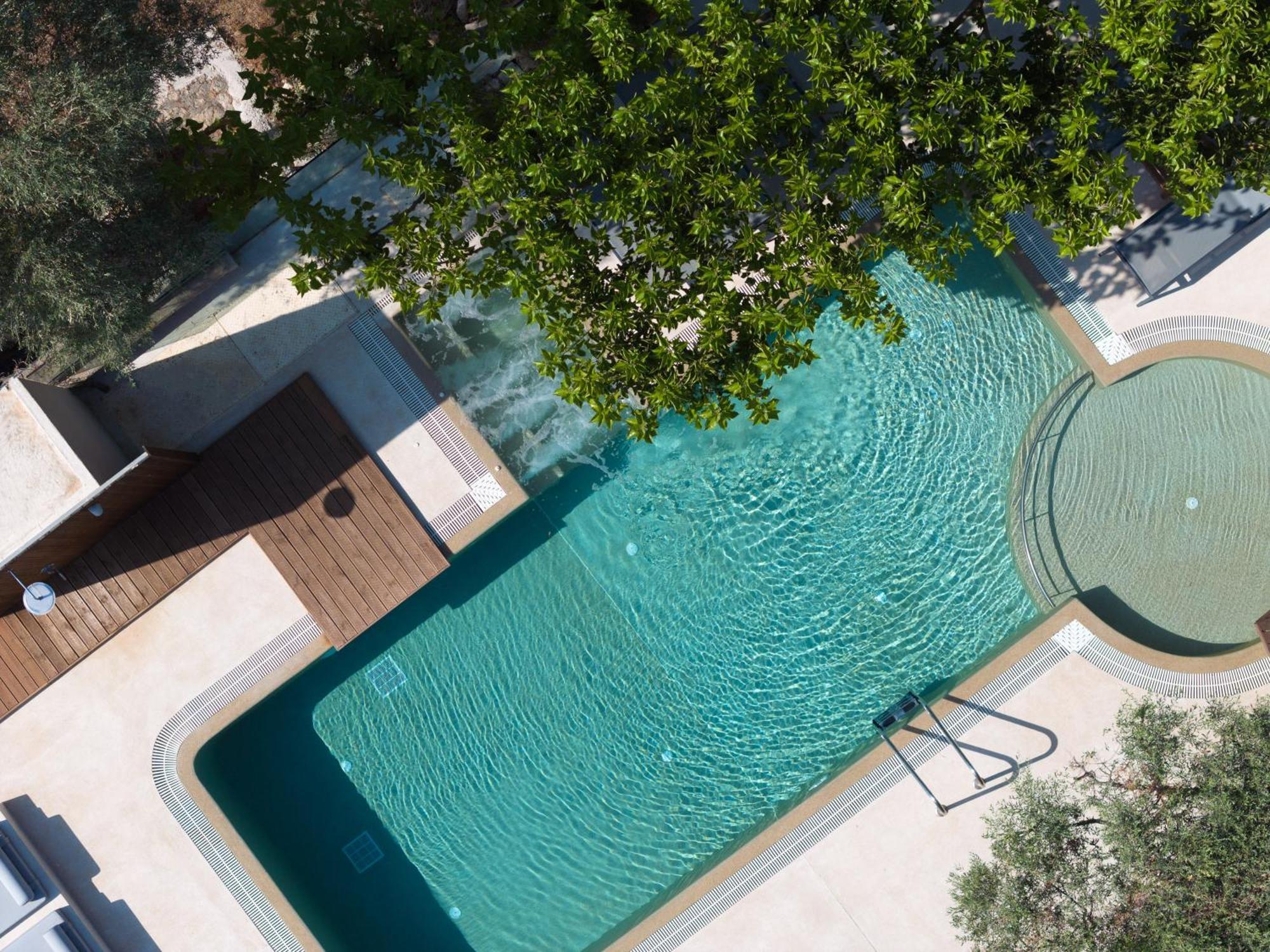 Thetree Villa, With Heated Pool & Spa Whirlpool Gállos المظهر الخارجي الصورة
